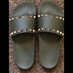 Authentic Valentino Slides Army green